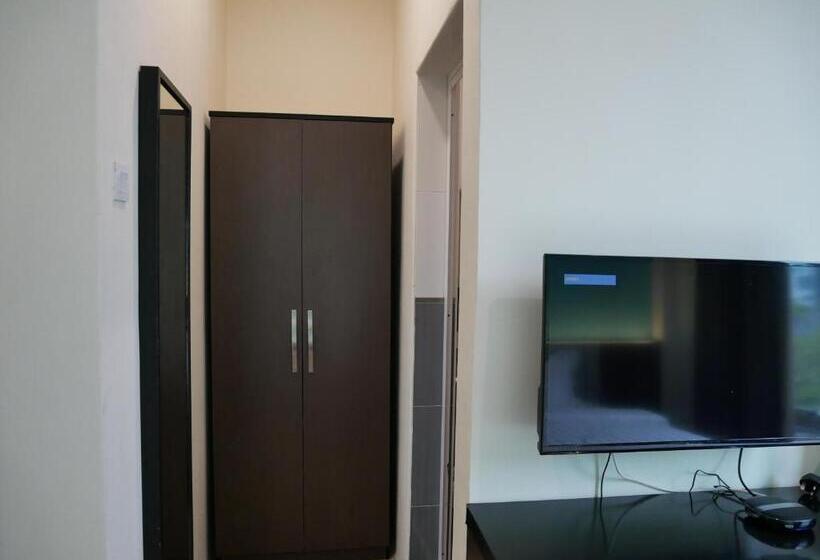 اتاق استاندارد با تخت بزرگ, Pantai Regal City
