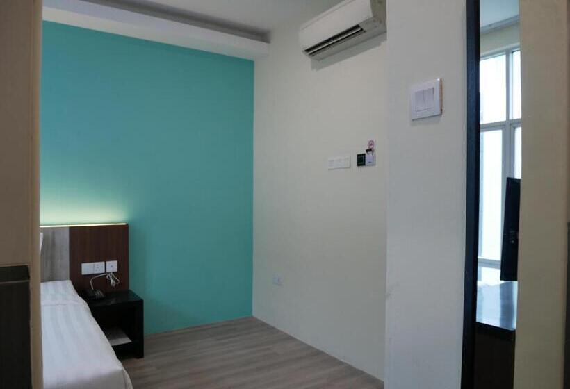 اتاق استاندارد با تخت بزرگ, Pantai Regal City