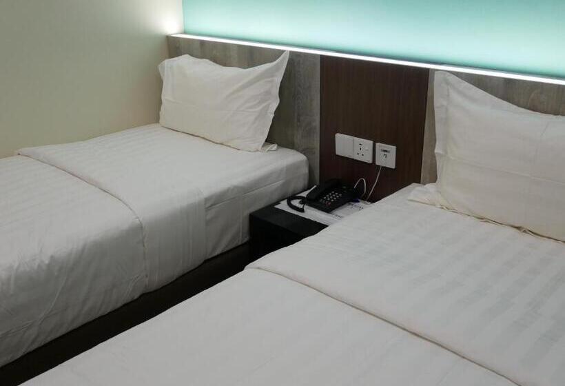اتاق لوکس, Pantai Regal City