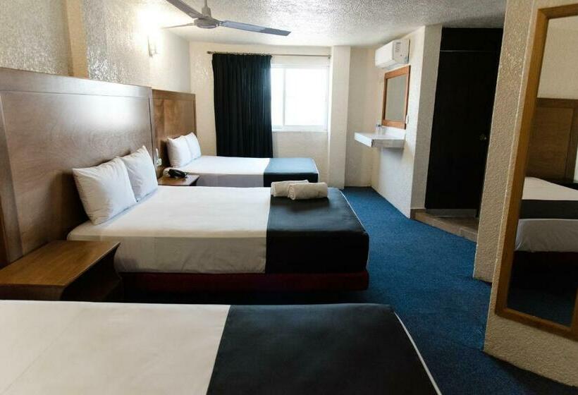 Camera Tripla Comfort, Central Irapuato   Hotel En Irapuato