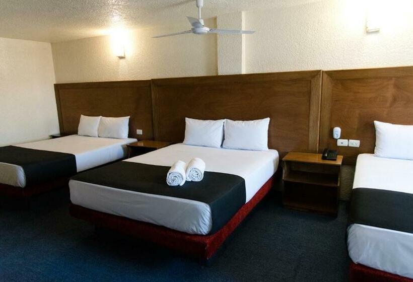 コンフォートトリプルルーム, Central Irapuato   Hotel En Irapuato