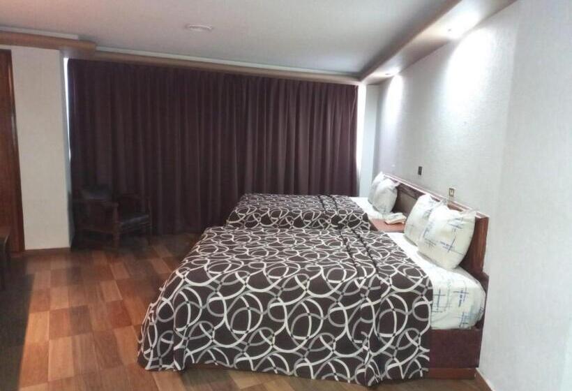 Quarto Estandar, Parque Via