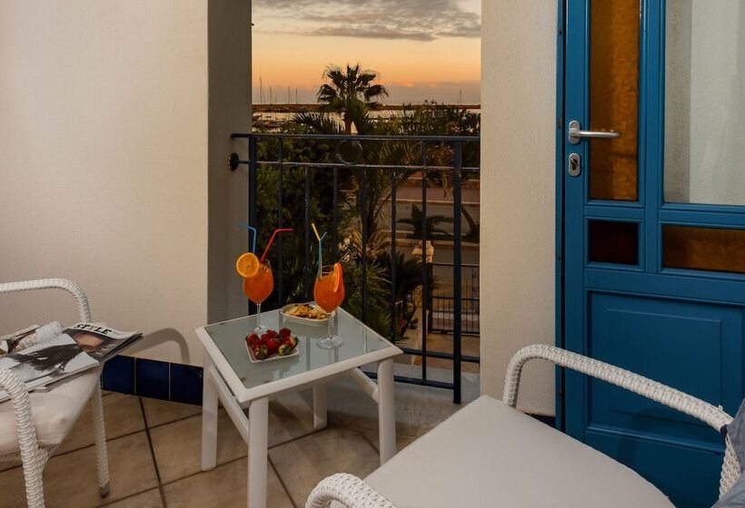 Suite Familiar, Ristorante Mediterraneo Faro