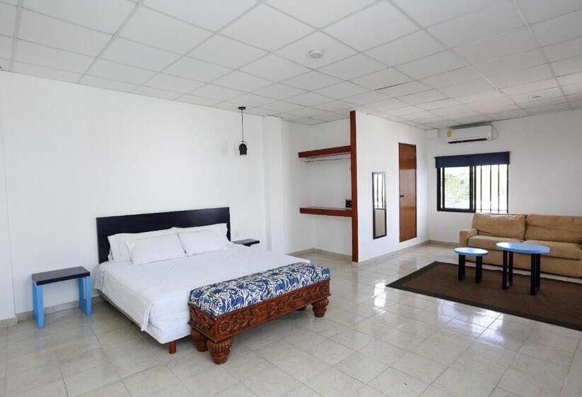 Suite, & Suites Arges  Centro Chetumal