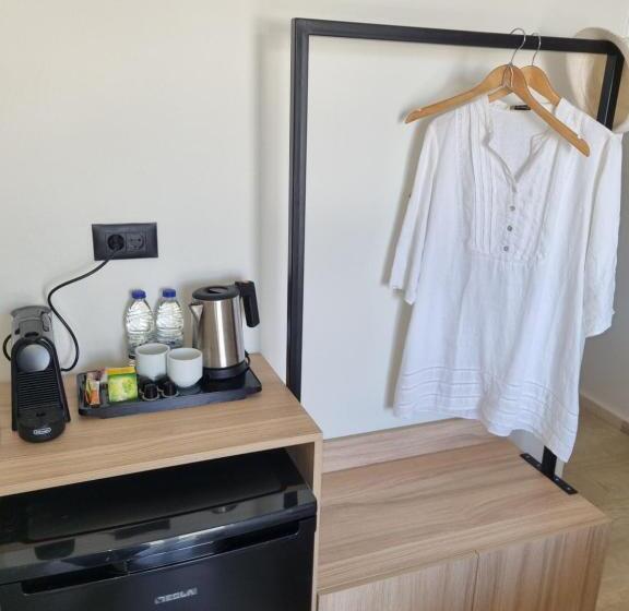 Standard Studio med Balkong, Eloque Simple Living Space