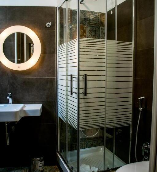 تختخواب در اتاق مشترک, Hostel Trastevere