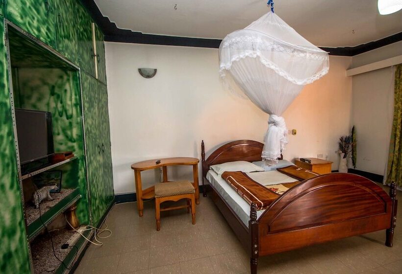 Standard Room, Ntinda Close Motel