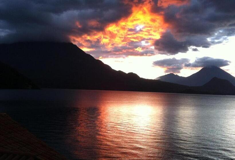 ویلای 4 خوابه, Atitlan Villas