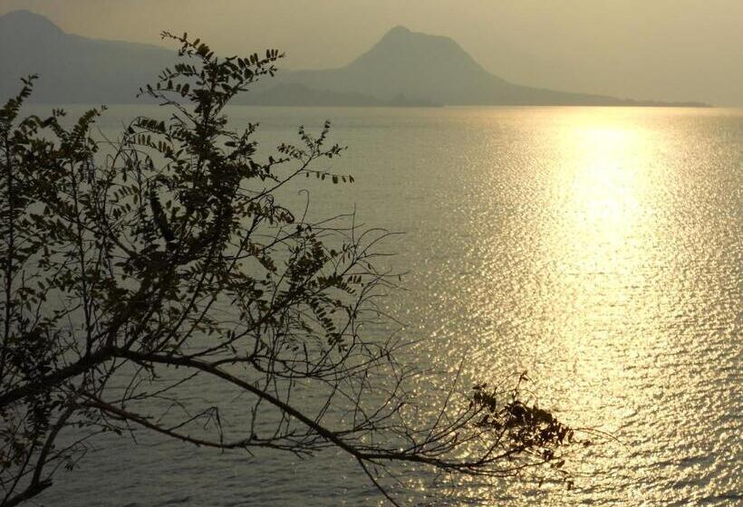 ویلای 4 خوابه, Atitlan Villas
