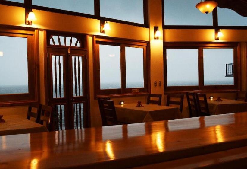 اتاق لوکس چهار تخته, Atitlan Villas