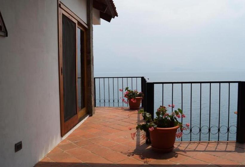 ویلای 4 خوابه, Atitlan Villas