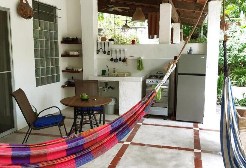 Номер Стандарт Вид на Сад, Togo B&b Farallon