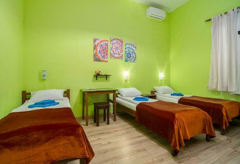 اتاق استاندارد سه نفره, Mini Hotel Ocean
