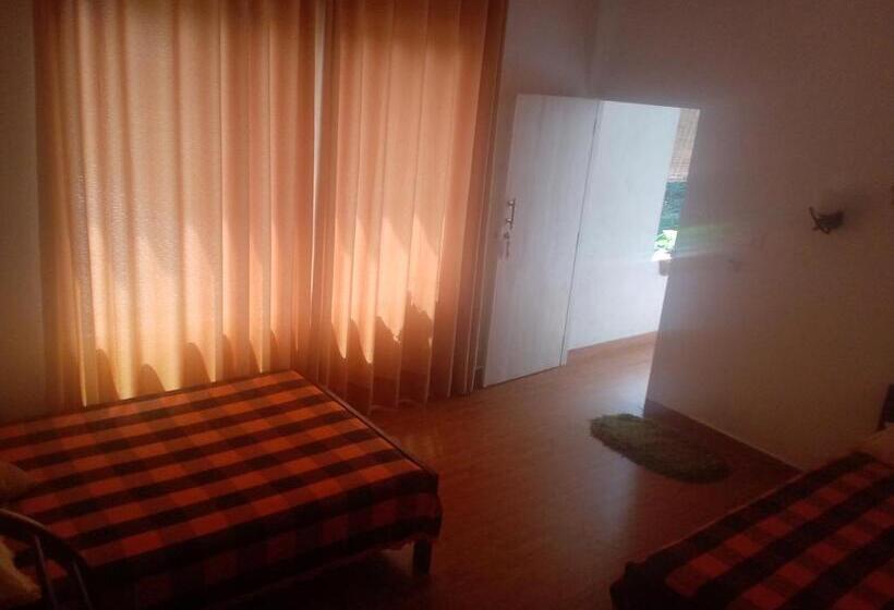 Семейный Номер, Abha Villa