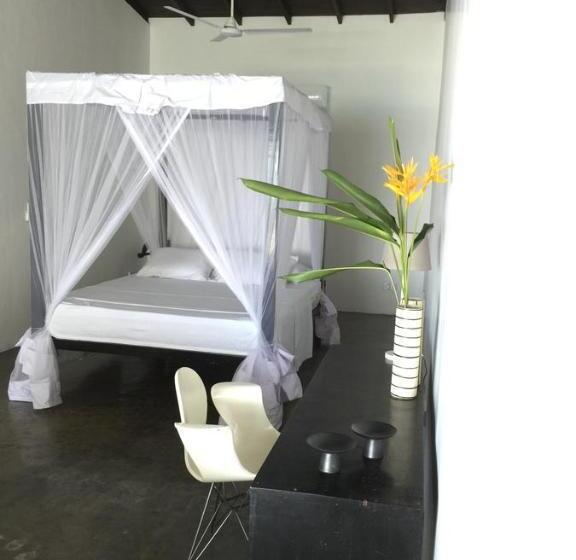 Вилла 1 Спальня Вид на Море, Galle Henna Beach House