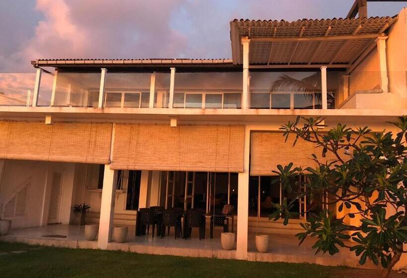 Вилла 1 Спальня Вид на Море, Galle Henna Beach House