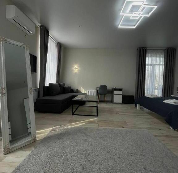Suite com Varanda, готель Elisavetgrad
