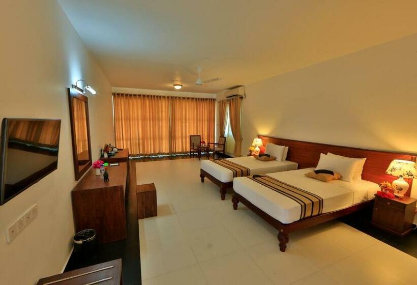 ویلای 1 خوابه, Passi Villa