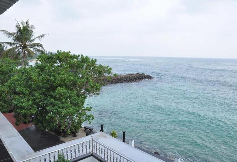 Номер Стандарт Вид на Море, Goviyapana Beach