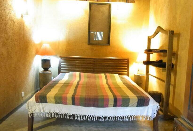 اتاق استاندارد, The Kandy Samadhicentre