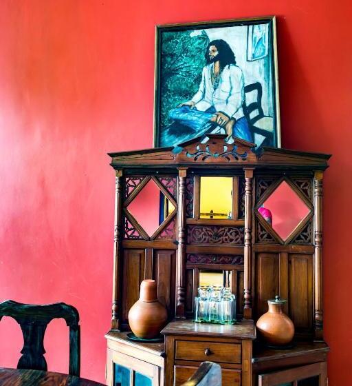 آپارتمان 3 خوابه, The Kandy Samadhicentre