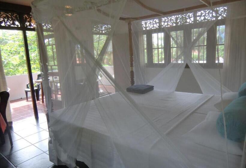 Quarto Deluxe, The Oasis Villa