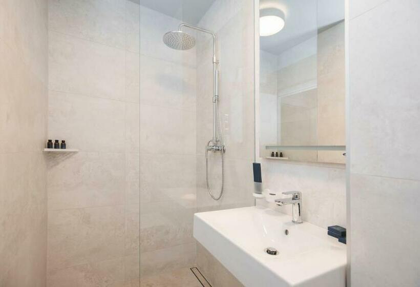 اتاق استاندارد, Roze Park Rooms