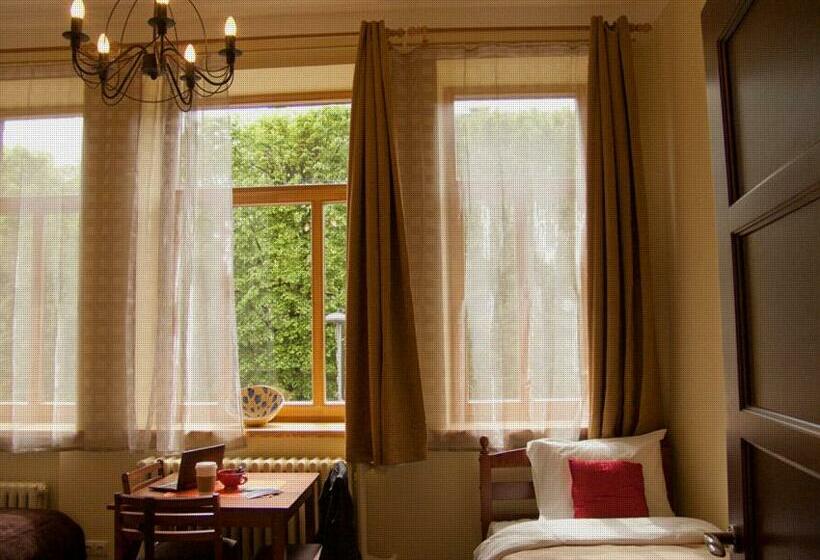 اتاق استاندارد سه نفره, Hostel Lux