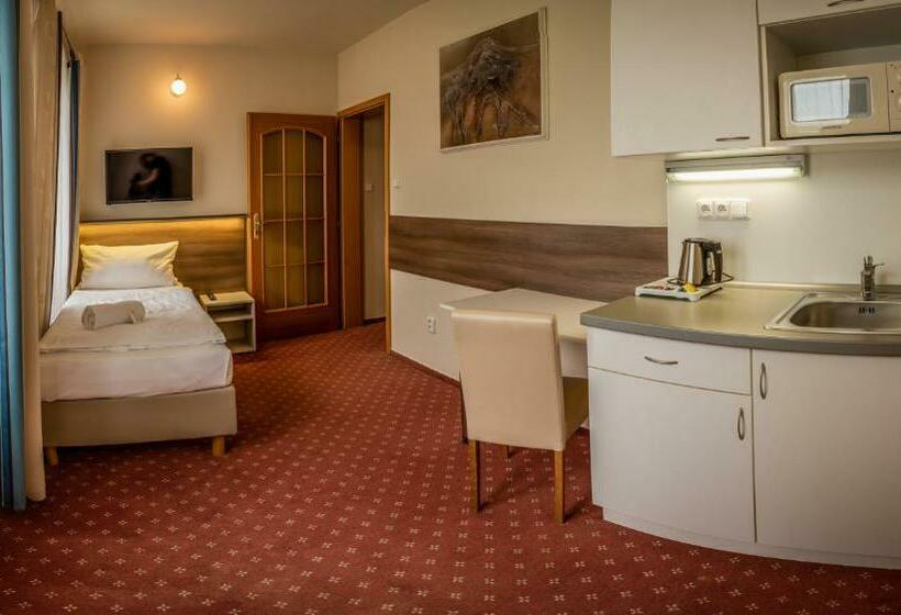 Апартаменты 1 Спальня, Brixen