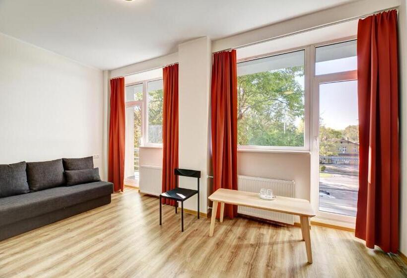 اتاق خانوادگی, Estonia Medical Spa &