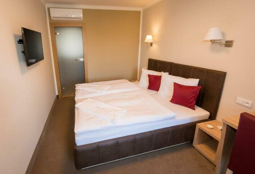 اتاق استاندارد, Relax Hotel Stork