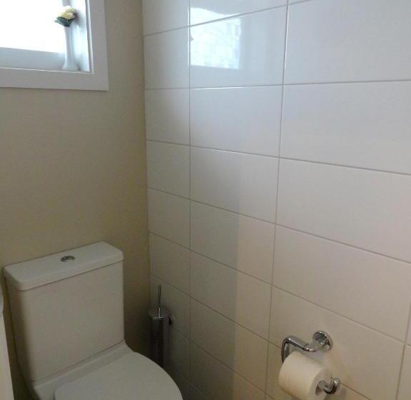 سوییت خانوادگی, Aarburg Airport Motel