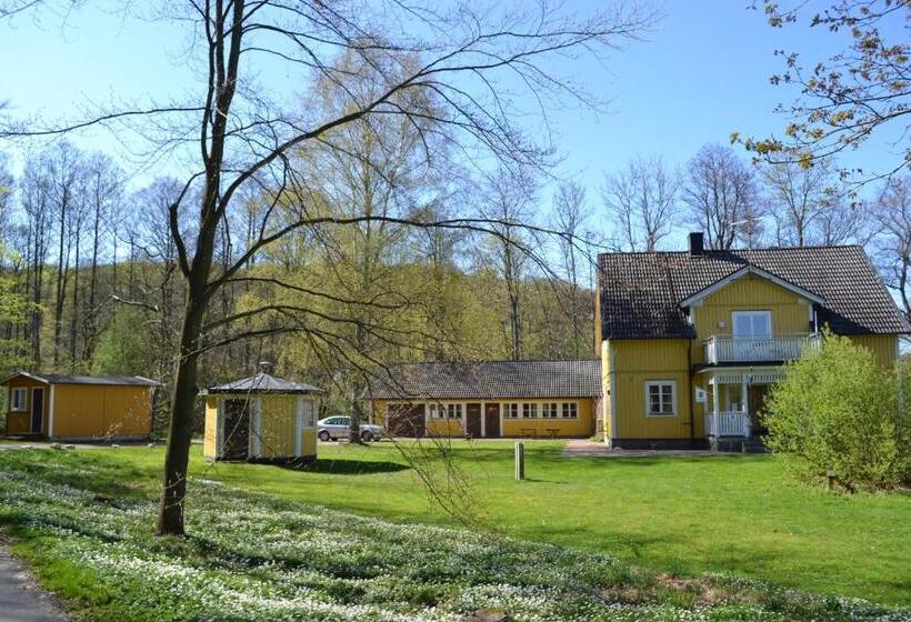 标准三人间共用浴室, Söderåsens Skafferi   Logi