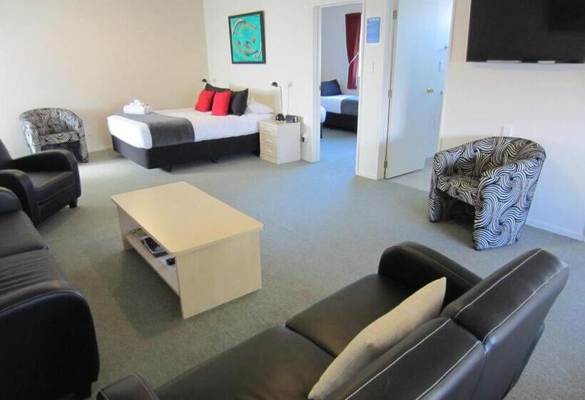 Семейные Апартаменты, Alpine Rose Motel