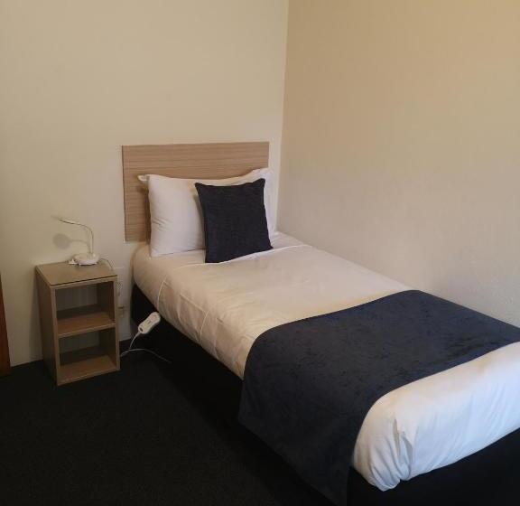 آپارتمان 2 خوابه, Captains Quarters Motor Inn