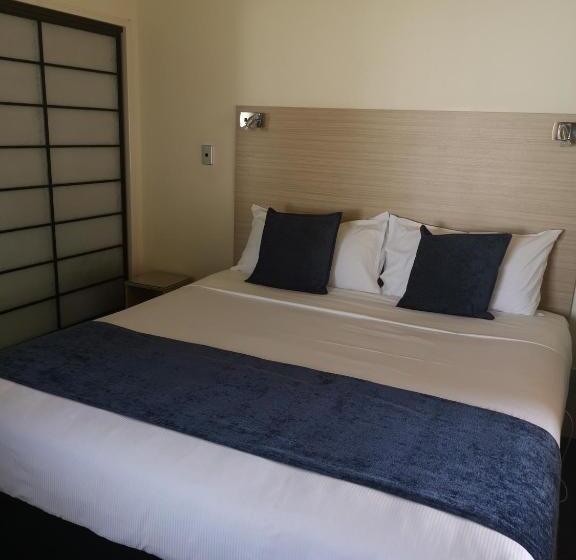 آپارتمان 2 خوابه, Captains Quarters Motor Inn