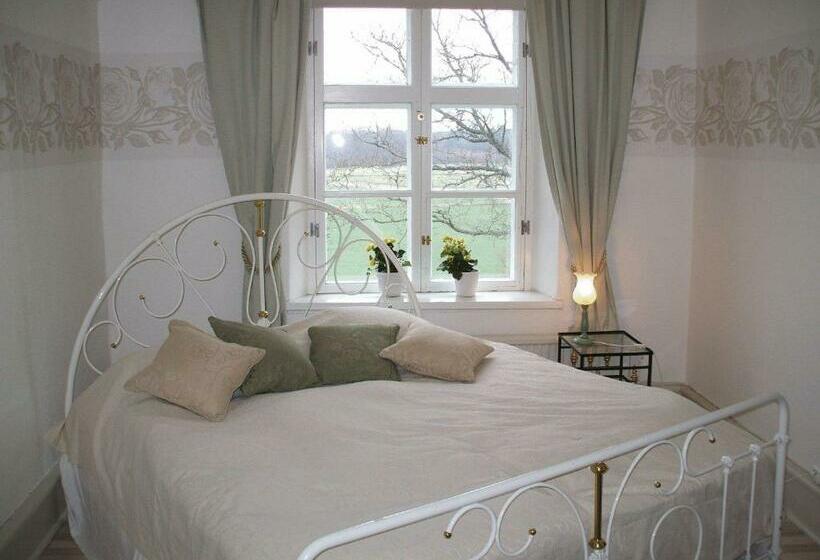 Номер Стандарт Трехместный, Nygårds Herrgård Bed & Breakfast