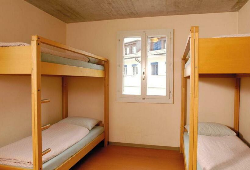 Номер Стандарт Совместная Ванная, Avenches Youth Hostel