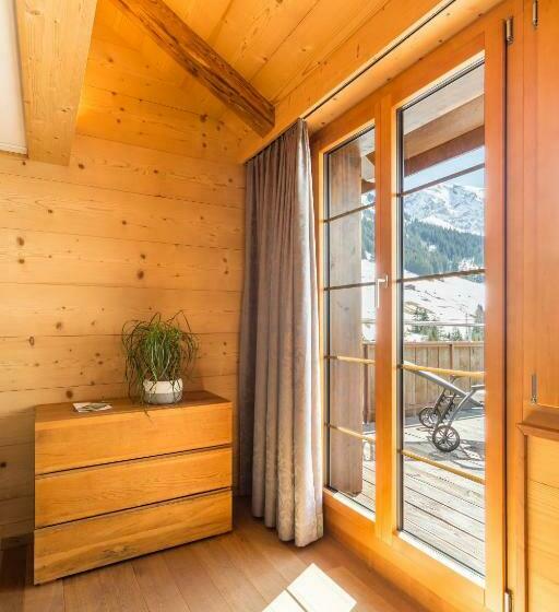 Номер Superior, Des Alpes