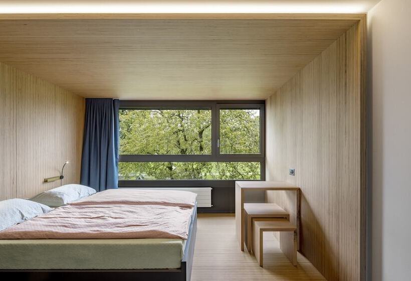 اتاق استاندارد چهار تخته, Rapperswil Jona Youth Hostel