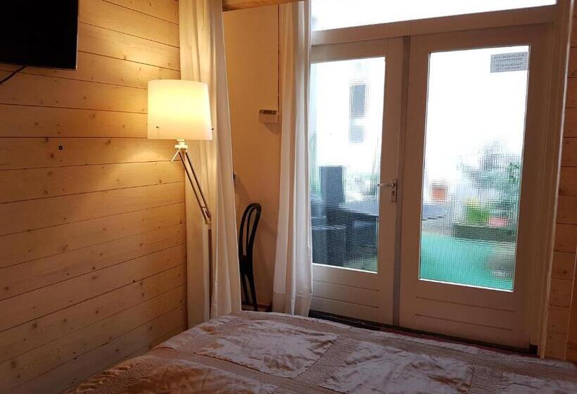 Номер Стандарт, B&b Wladimir Studios