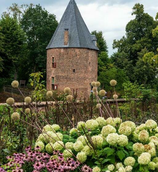 이그제큐티브 스위트, Kasteel Huis Bergh