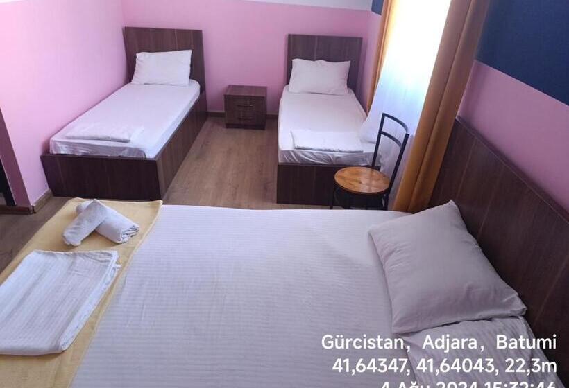 اتاق استاندارد چهار تخته, Allaturqa Hotel Hostel