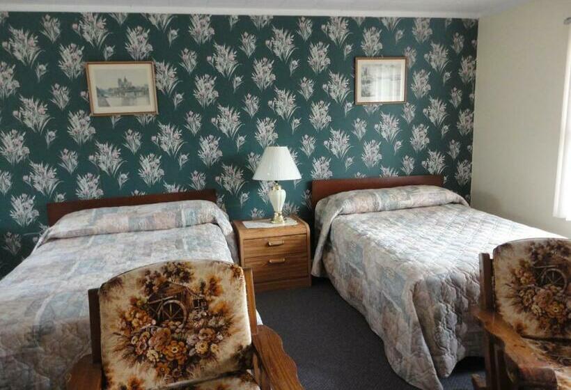 Номер Стандарт, Hipwell's Motel