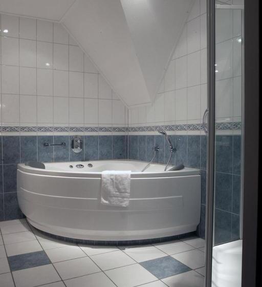 Люкс, Restaurant & Hotel Hoog Holten