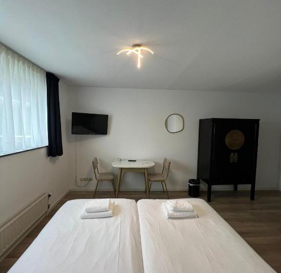 Номер Стандарт, Seehotel Oostkapelle