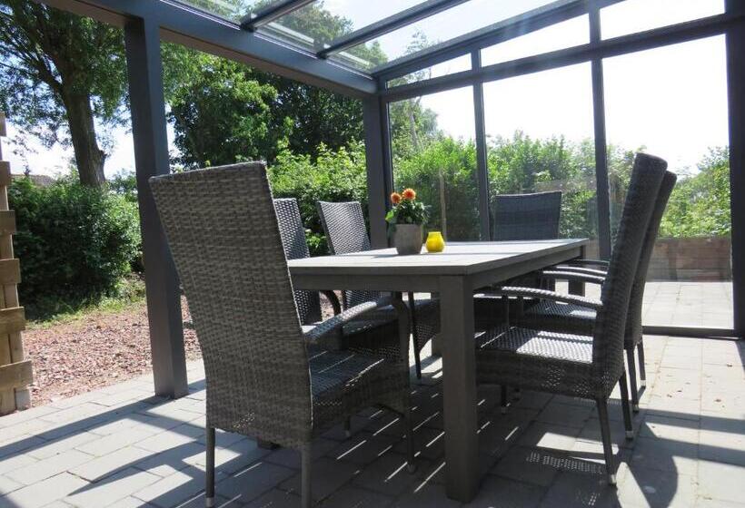 ３ベッドルームハウス, Seehotel Oostkapelle