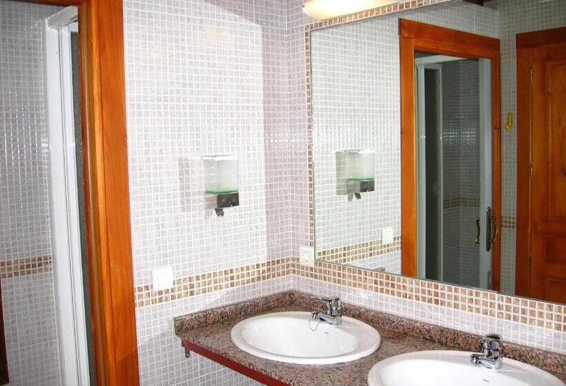 Кровать в Общей Комнате, Albergue Peña Castil
