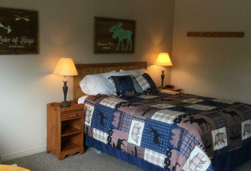 غرفة قياسية, Dwight Village Motel