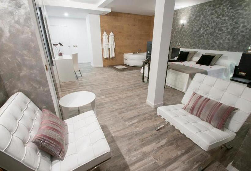 Люкс Deluxe Кровать Кинг, Habitaciones Premium Finca La Casona